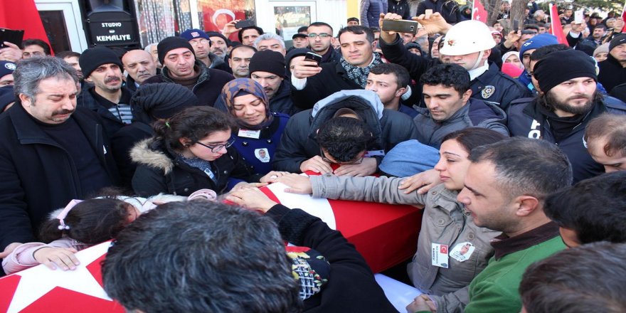 Hayatını kaybeden polis için cenaze töreni