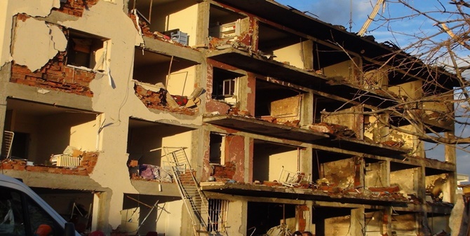 Çınar’daki bombalı araç ile yapılan saldırının üzerinden bir yıl geçti