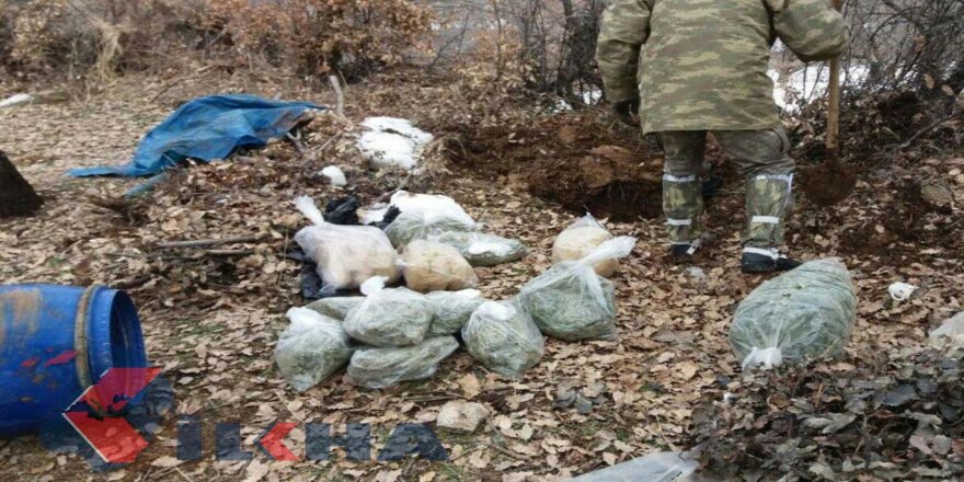 Di bin erdê de 300 kîlo tiryak hat bidestxistin