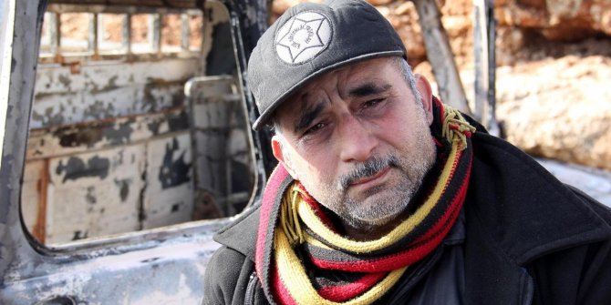 Çalınan aracını yakılmış halde bulunca gözyaşlarını tutamadı