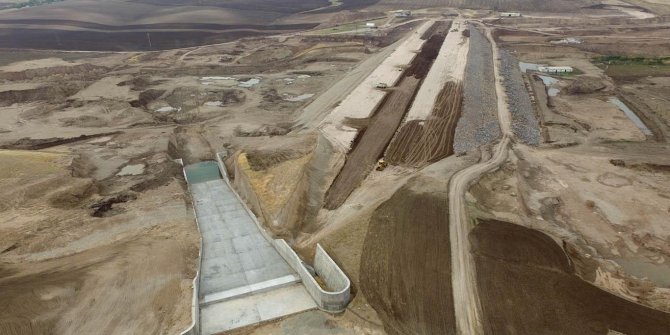 Diyarbakır Kuruçay Barajı sulamasının sözleşmesi imzalandı