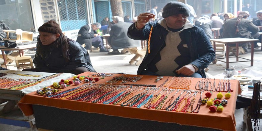 5 bin TL'ye tespih satıyorlar