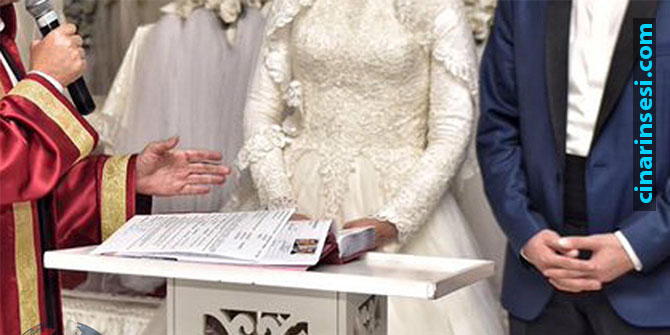 The most important cause of divorce is irresponsible and irrelevant behavior