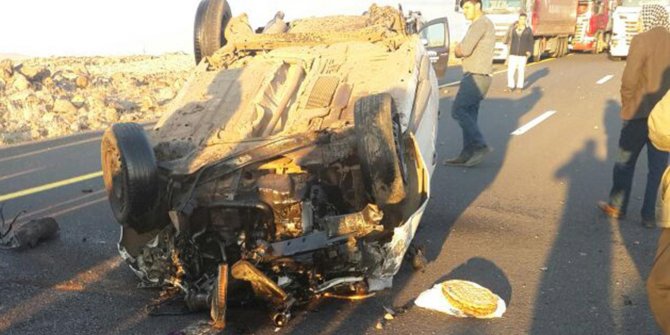 Şanlıurfa’da trafik kazası: 1 ölü 1 ağır yaralı