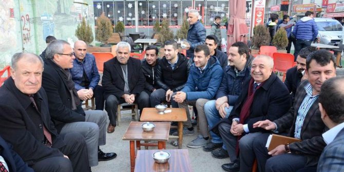 Vali vatandaşlardan sigarayı bırakmalarını istedi