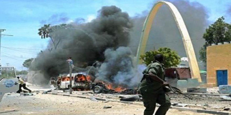 Somali'de bombalı saldırı: 12 ölü, 25 yaralı