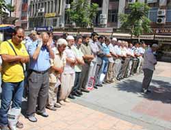 Gıyabi Cenaze Namazı Kılındı