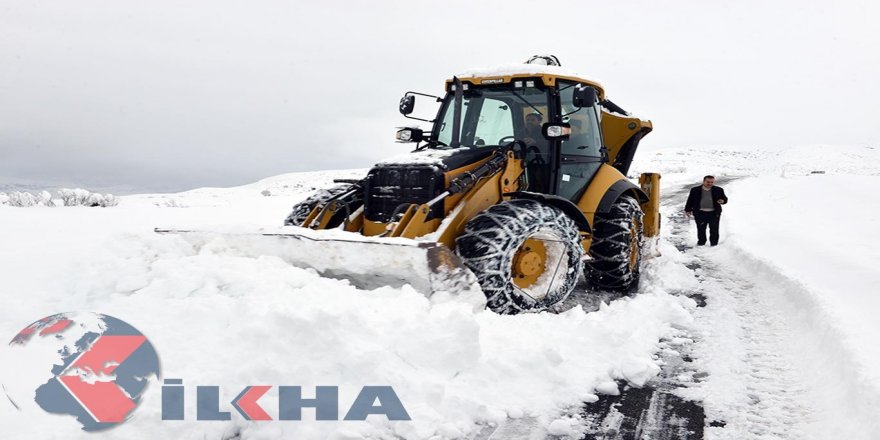 Li Êlihê ji ber berfê rêya hinek gundan hat girtin