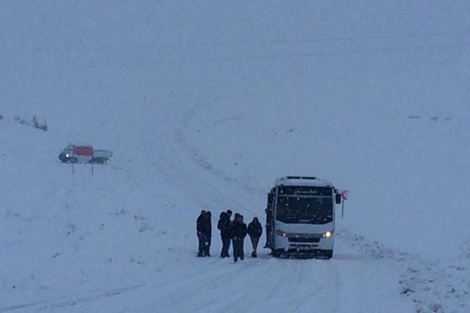 Êlih teslîmê berf û bagerê bû