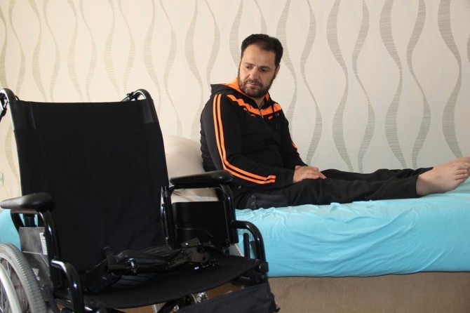 Welatiyê astengdar li balafirgehê dan sekindanin