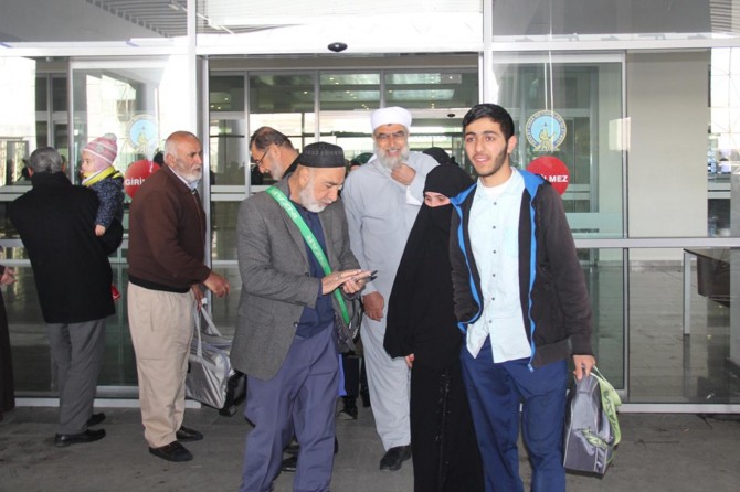 Siyer Sınavı'nda dereceye girenler umreden döndü