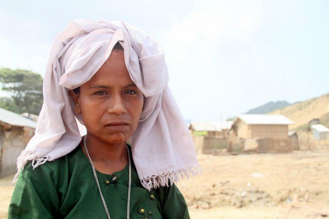 Zaroka ku ji şîrê dayîka xwe digiriya bi şûrê qetil kirin