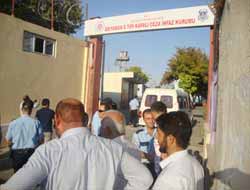 İslami STK Davasında Ceza Verilen 2 Kişi Teslim Oldu