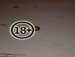 Kafasını kesip köy meydanına attı!