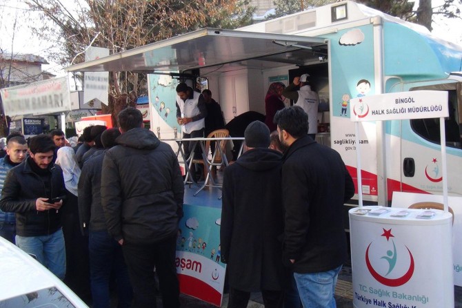 Bingöl’de sigara bırakma standı açıldı