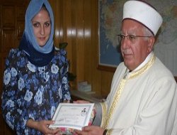 Ezan Sesinden Etkilenerek Müslüman Oldu