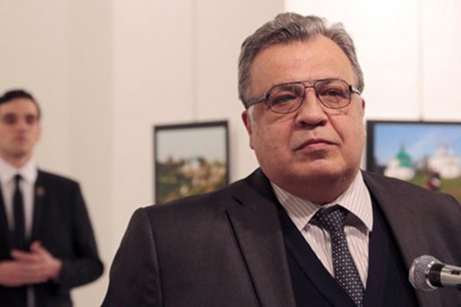 Karlov suikastında bir kişi gözaltına alındı
