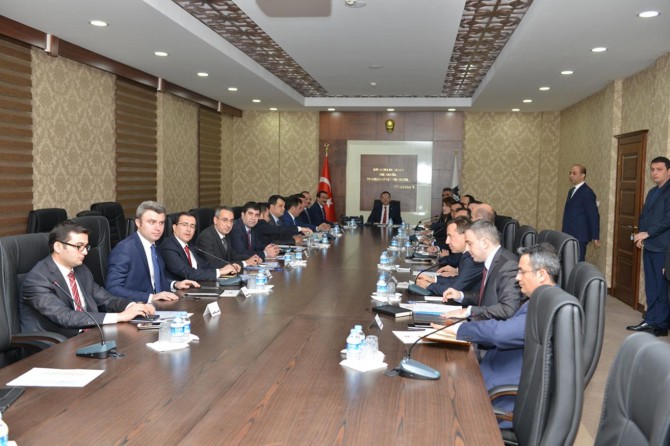 Diyarbakır’da ‘Seçim Güvenliği Toplantısı’ yapıldı