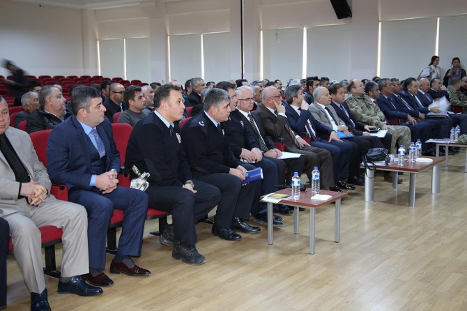 Servisçilere trafik bilgilendirme toplantısı