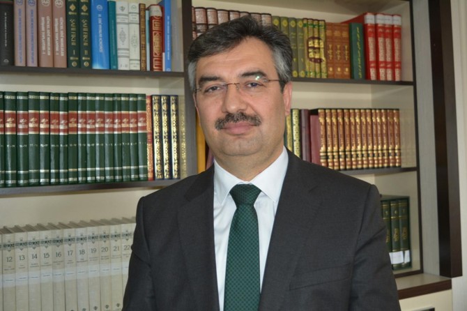 Lazim e welî li ser dersên hilbijerî bi hesasiyet bisekinin