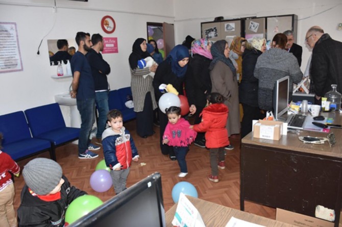 Suriyeli çocuklara aşı yapıldı