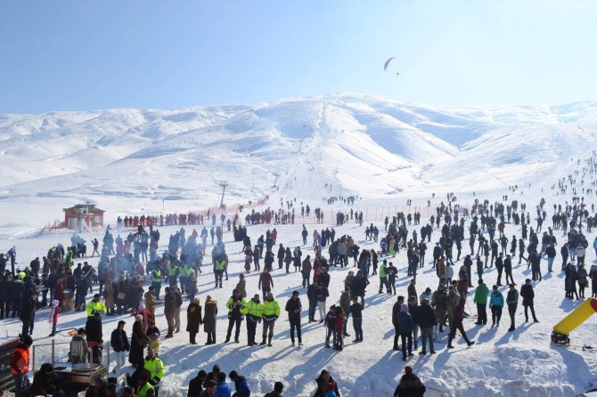 Muş’ta 2'nci Uluslararası Kar Festivali düzenlendi