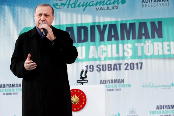 "Mesele milletimizin müreffeh bir geleceğe kavuşması meselesidir"