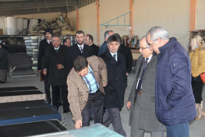 YYÜ Vanlı üreticilere destek veriyor