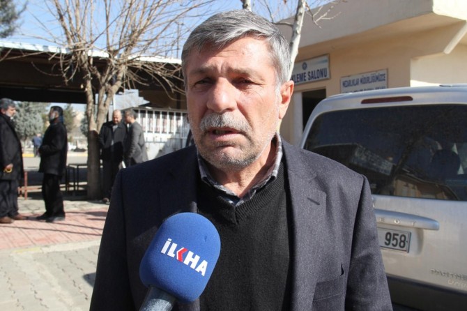 “Annem bizi namaz ile yetiştirdi”