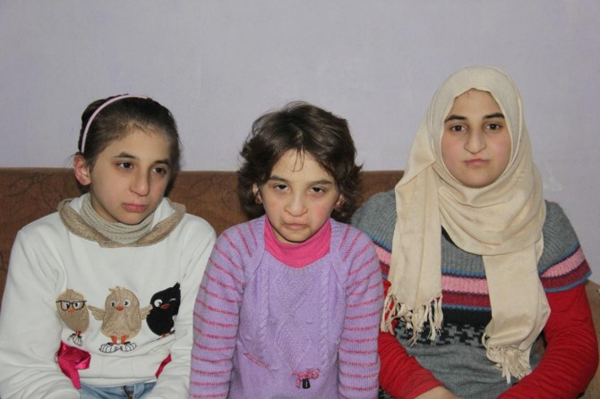 "Yıllardır yatakta uyumaya hasretler"