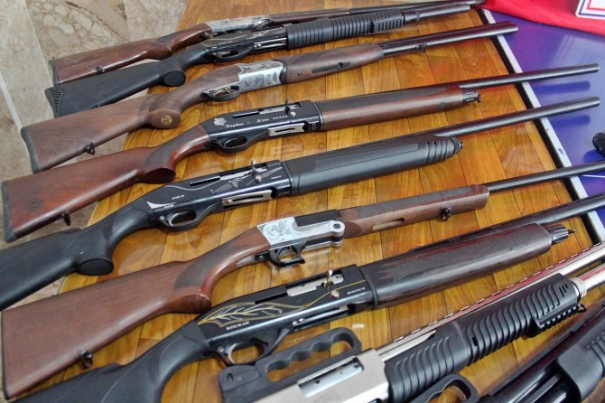 Ruhsatlı av tüfeklerin taşınması yasaklandı