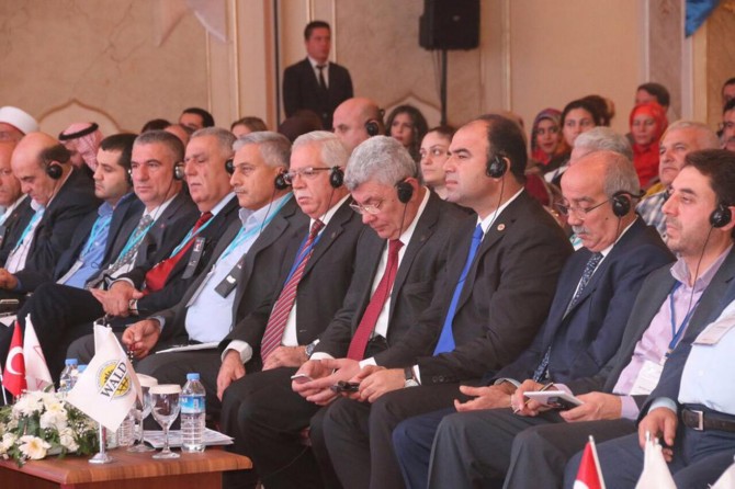 “Birbirinden bağımsız bir göç yönetimi modeli ile göç yönetilemez”