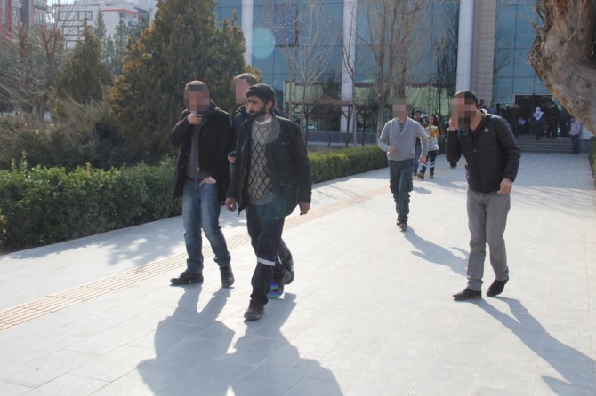 İşine son verilen belediye işçisi intihar etmek istedi