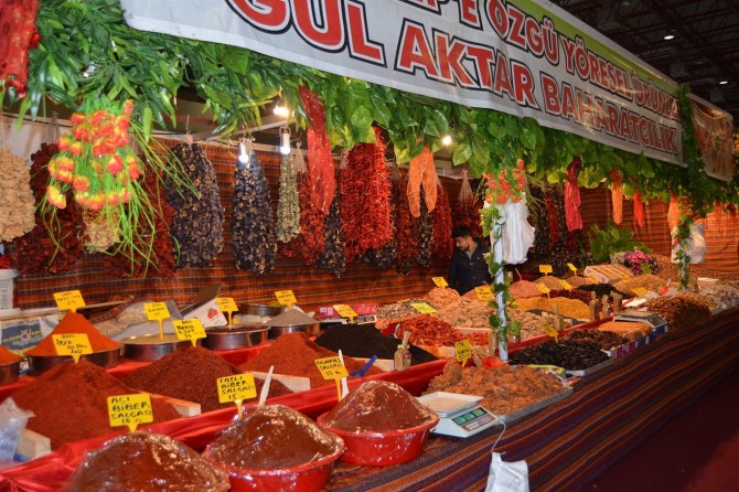 Kayseri’de 8'inci Yöresel Ürünler Fuarı başladı