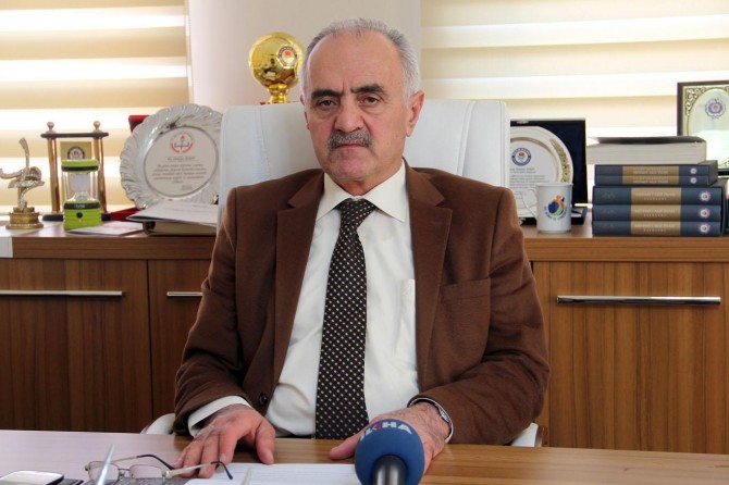 "Veliler seçmeli dini ders tercihini okul idaresine bırakmamalı"