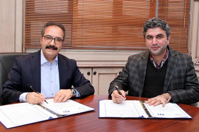 "Türkiye’de 850 bin okul çağında Suriyeli çocuk var"