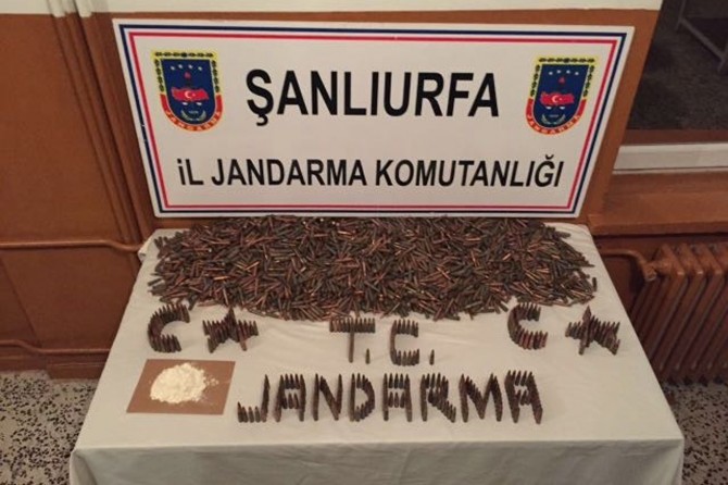 Şanlıurfa Akçakale’de toprak altına gizlenmiş mühimmat ele geçirildi