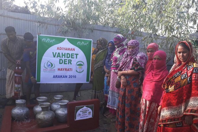 Ji bo mihacirên Arakanî bîra avê hat vekirin