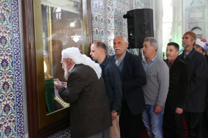 Şanlıurfa’da Sakal-ı Şerif’e yoğun ilgi