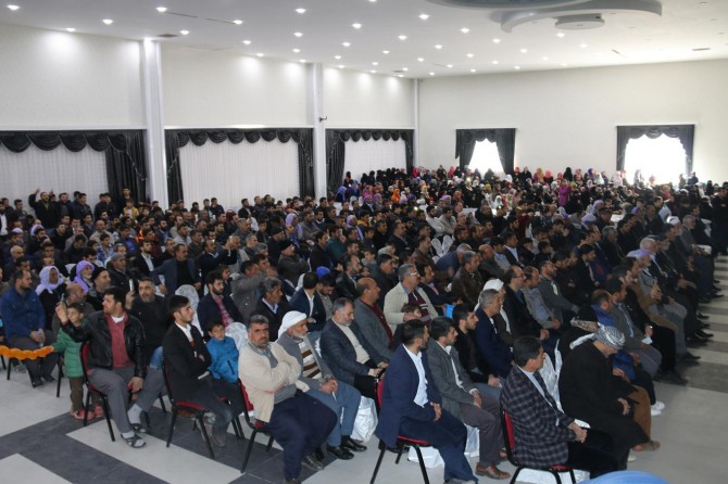 "Şehitler dünyayı arkalarına attılar"