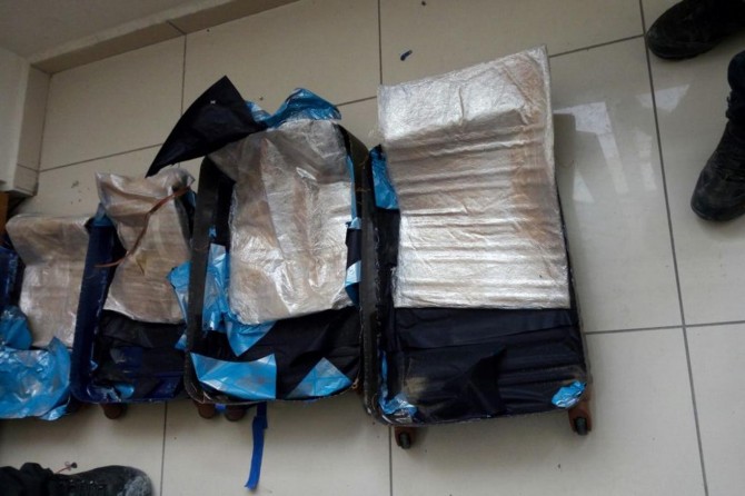 Havalimanında eroin ele geçirildi