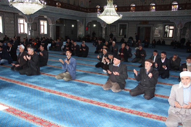 “Erbakan Hoca siyasetin hidayete ermesine vesile oldu”