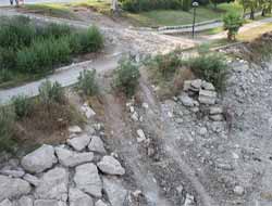 Bir Taraftan Yaparken Bir Taraftan da Bozuyorlar