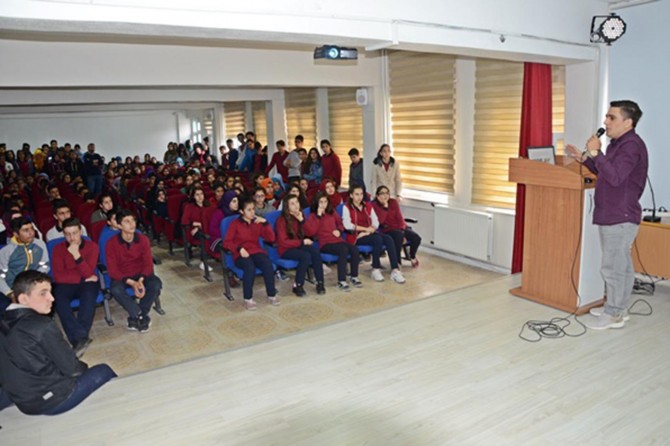 Öğrencilere gıda ve hijyen semineri verildi