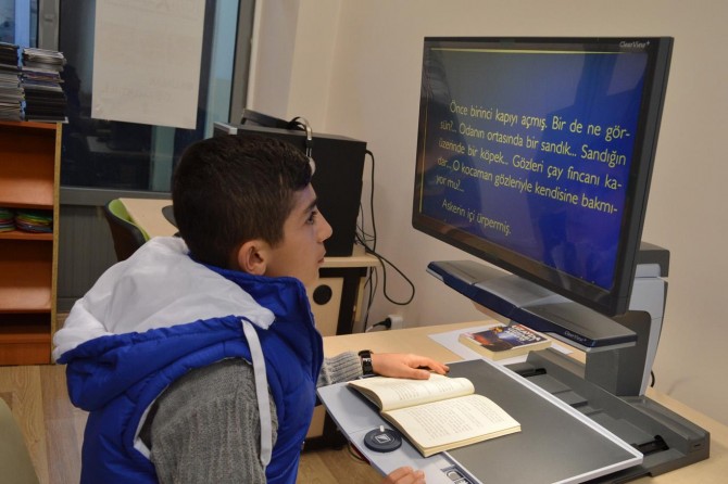 Ezma xwendina pirtûkan a Ozcan