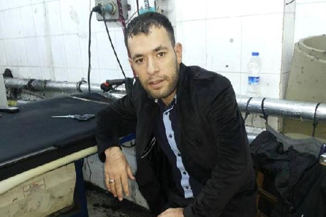 Elleri bağlı ve bıçaklanmış şekilde ölü bulundu