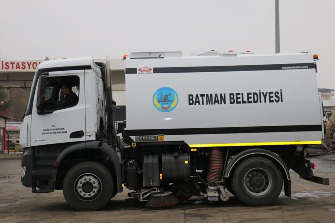 Batman'da temizlik filosuna yeni araçlar eklendi