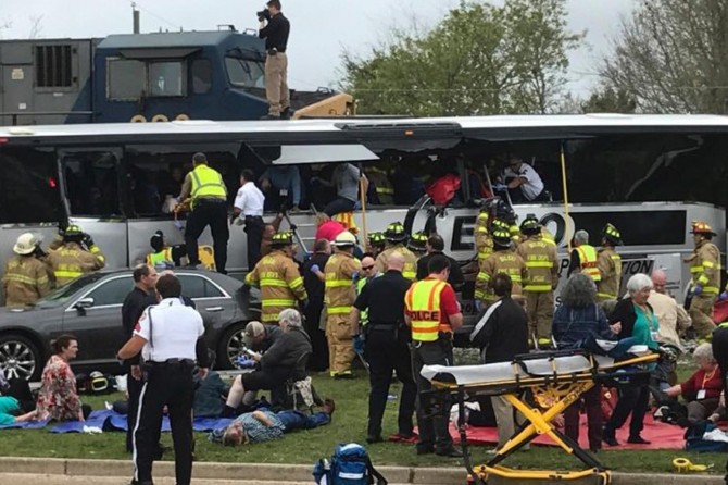 Li DYEyê trên li otobusê qelibî: 4 mirî