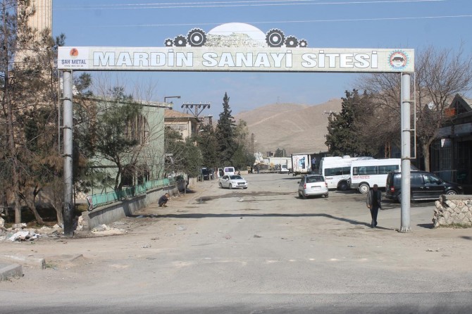 Sanayi sitesi esnafı: 1974’ten beri hizmet alamıyoruz