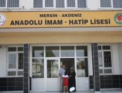 Mersin Anadolu İmam-Hatip Lisesine Yoğun İlgi